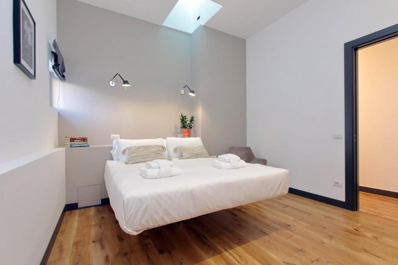 Eve Monti Penthouse * Rom