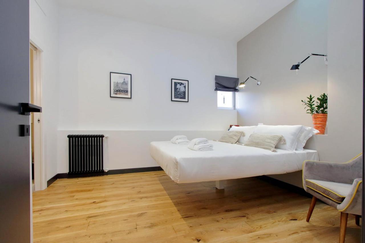 Eve Monti Penthouse * Rom